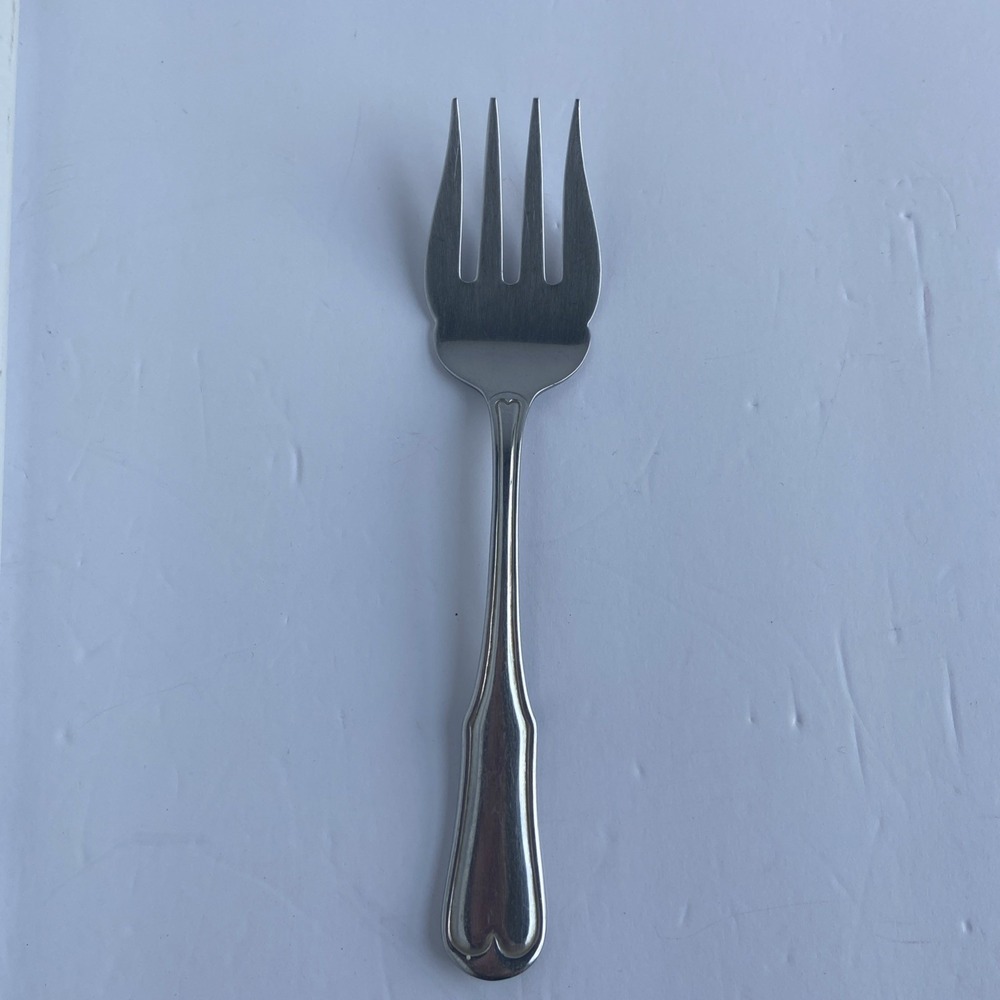 International Silver 18/10 Stainless Cold Meat Serving Fork Heart Pattern 8.5"